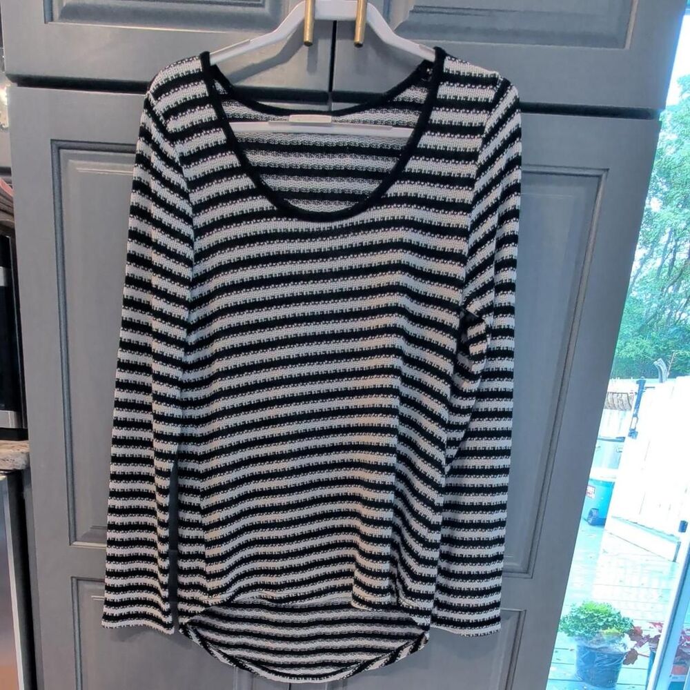 Bobbie-brooks Women's Black and White Shirt